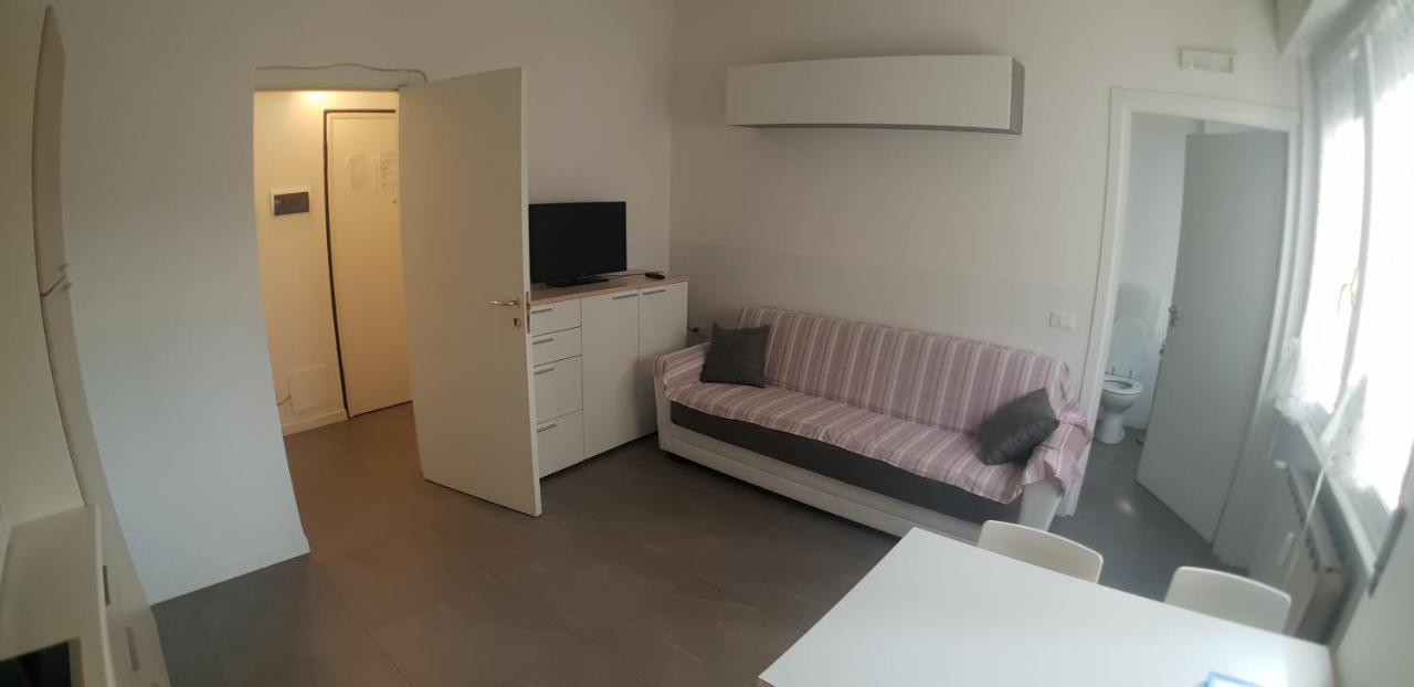 Hb Appartamenti In Centro Bergamo Bagian luar foto