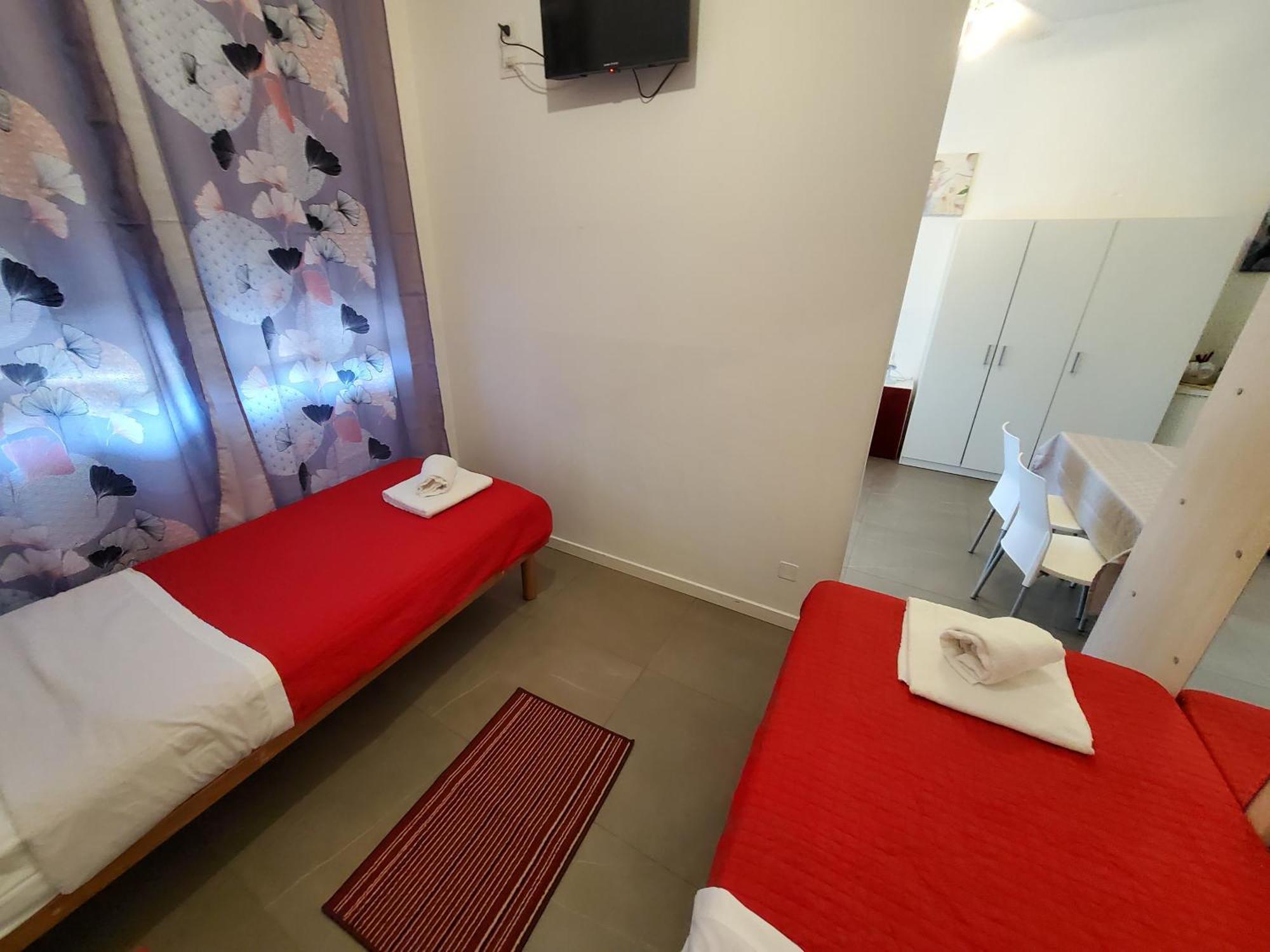 Hb Appartamenti In Centro Bergamo Bagian luar foto